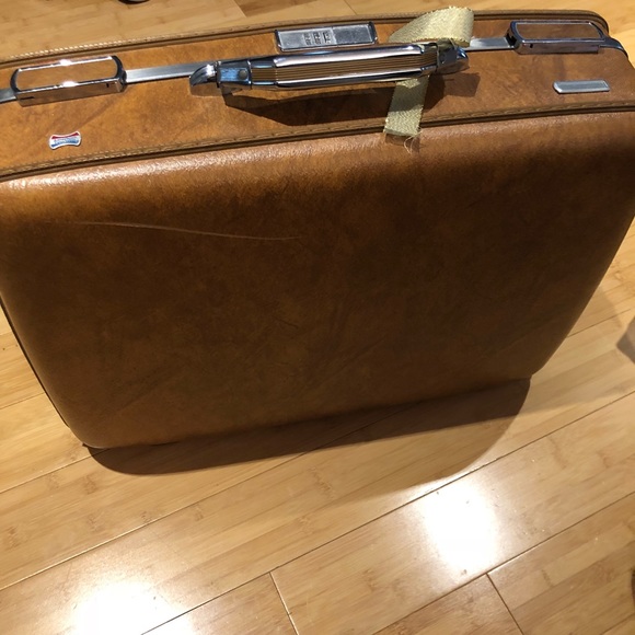 American Tourister Handbags - AMERICAN TOURISTER luggage